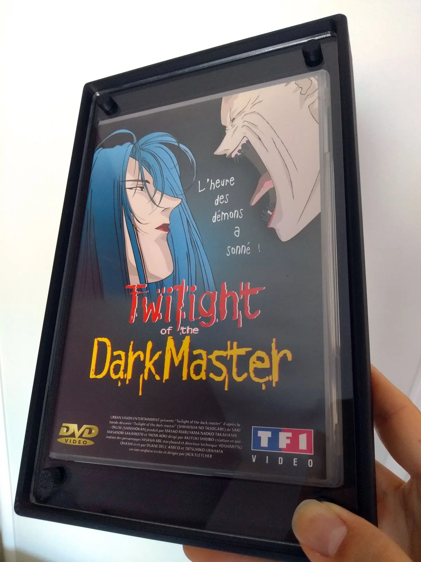Twilight of the Dark Master DVD dans boîtier NOIR.