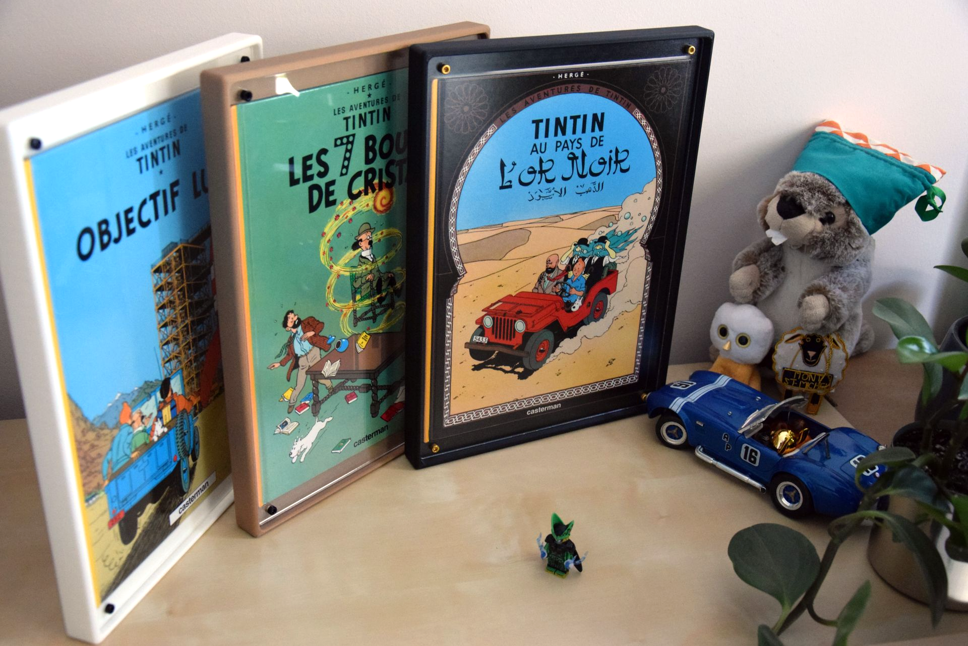 Boîtier / Boîte / Présentoir  avec plaques acrylique pour la protection / conservation / exposition / décoration de BD, Bande Dessinée