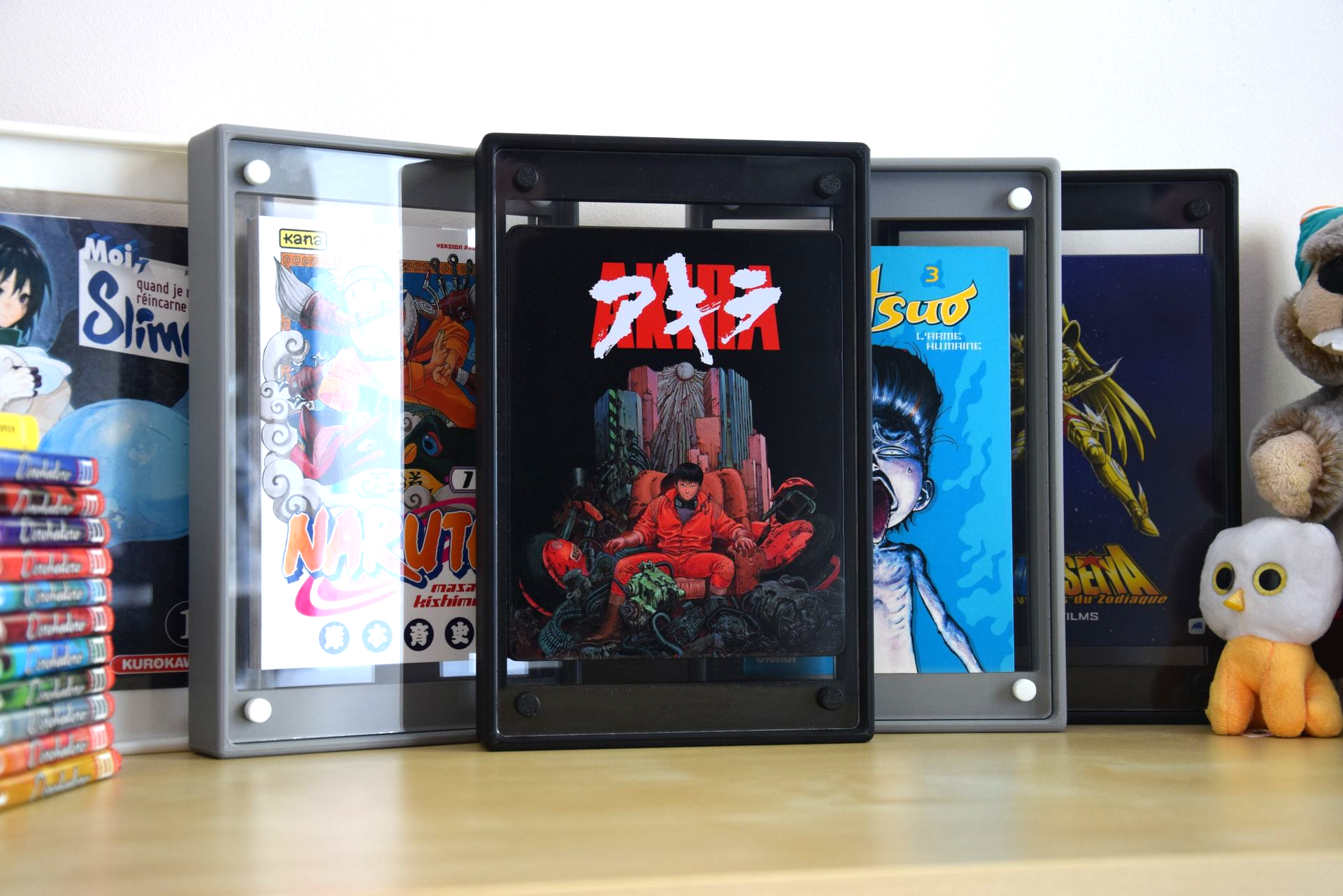Boîtier / Boîte / Présentoir  avec plaques acrylique pour la protection / conservation / exposition / décoration de manga / livre / DVD / Bluray / Blu-ray / Jeux-vidéo / Jeu-vidéo / Playstation / Xbox / Nintendo / Sega