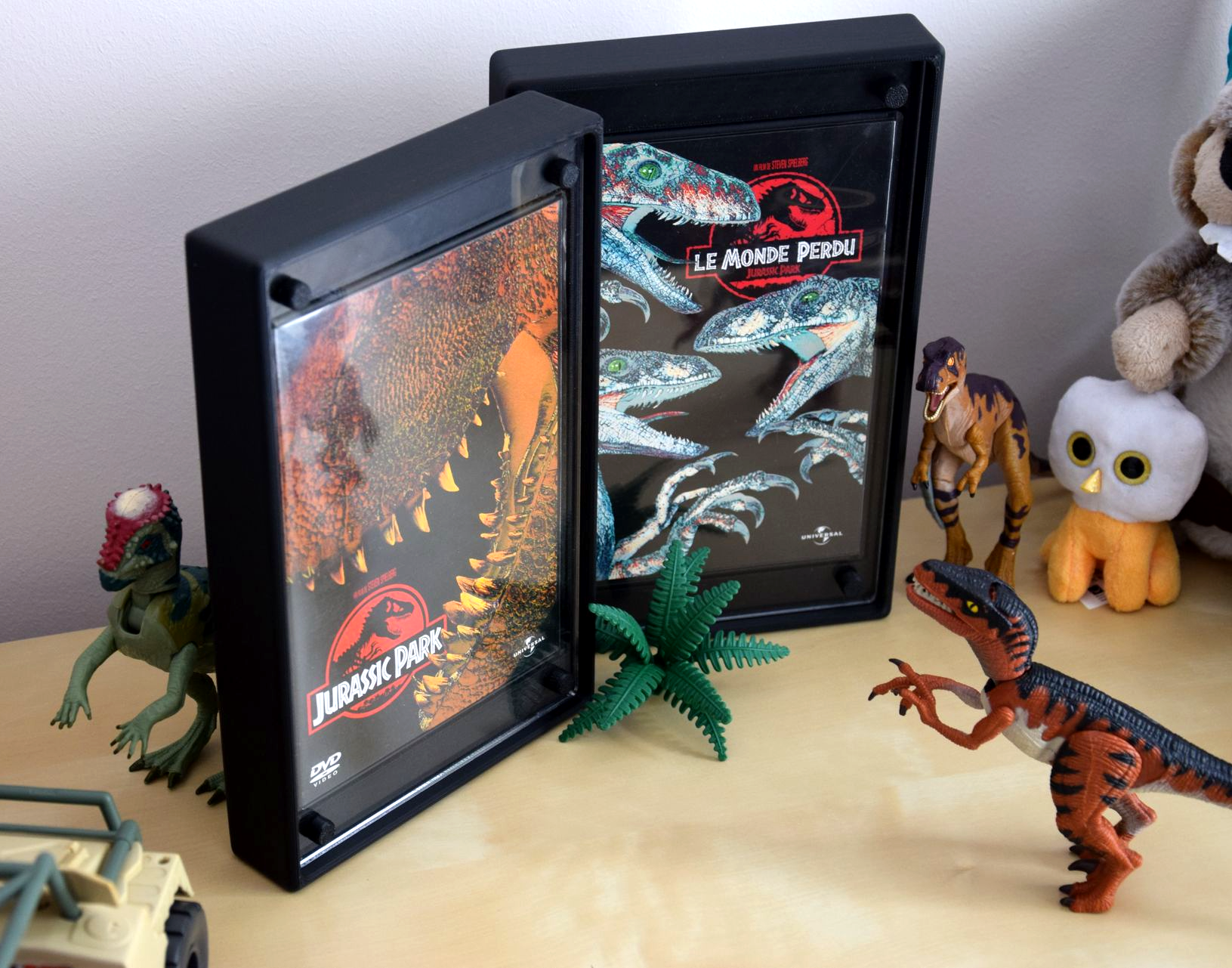 Boîtier / Boîte / Présentoir  avec plaques acrylique pour la protection / conservation / exposition / décoration de manga / livre / DVD / Bluray / Blu-ray / Jeux-vidéo / Jeu-vidéo / Playstation / Xbox / Nintendo / Sega