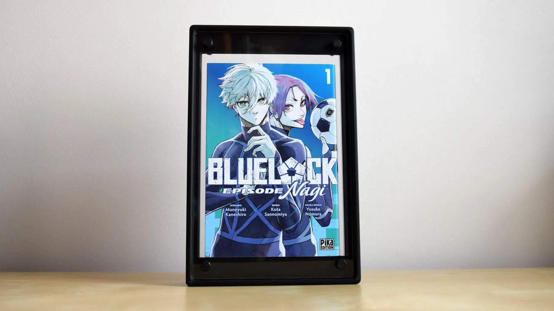Boîtier / Boîte / Présentoir  avec plaques acrylique pour la protection / conservation / exposition / décoration de manga / livre / DVD / Bluray / Blu-ray / Jeux-vidéo / Jeu-vidéo / Playstation / Xbox / Nintendo / Sega